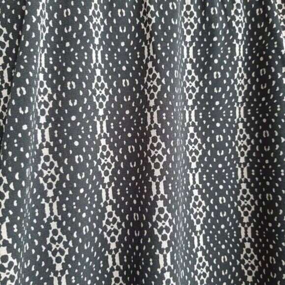 BCBGeneration V-neck Mini Dress Long Sleeve  Faux Wrap Sz S - Picture 6 of 13